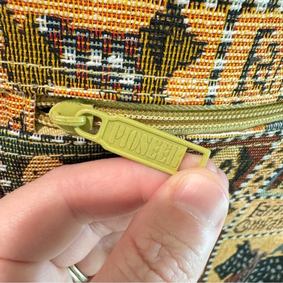 NWT Pioneer Faithful Companion Dog Tapestry Zippered Tote Bag - Picture 7 of 9